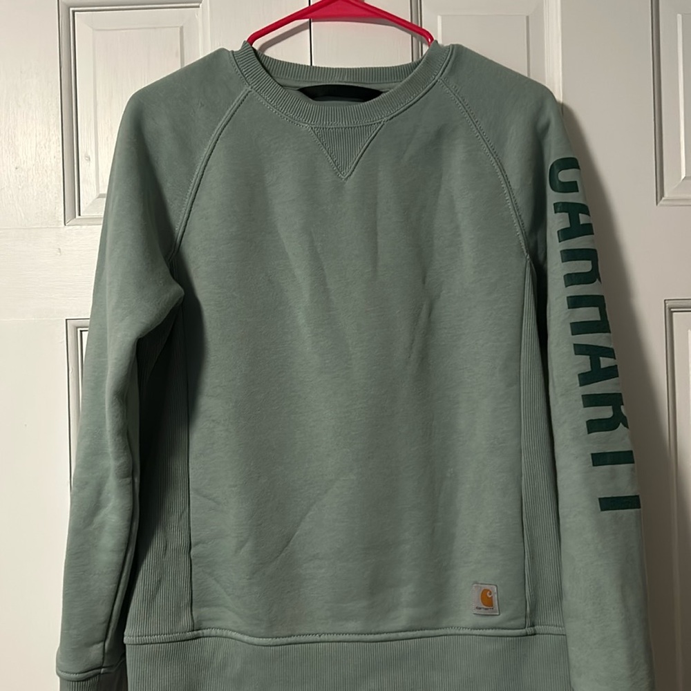 Lightly worn Carhartt crew neck sweatshirt